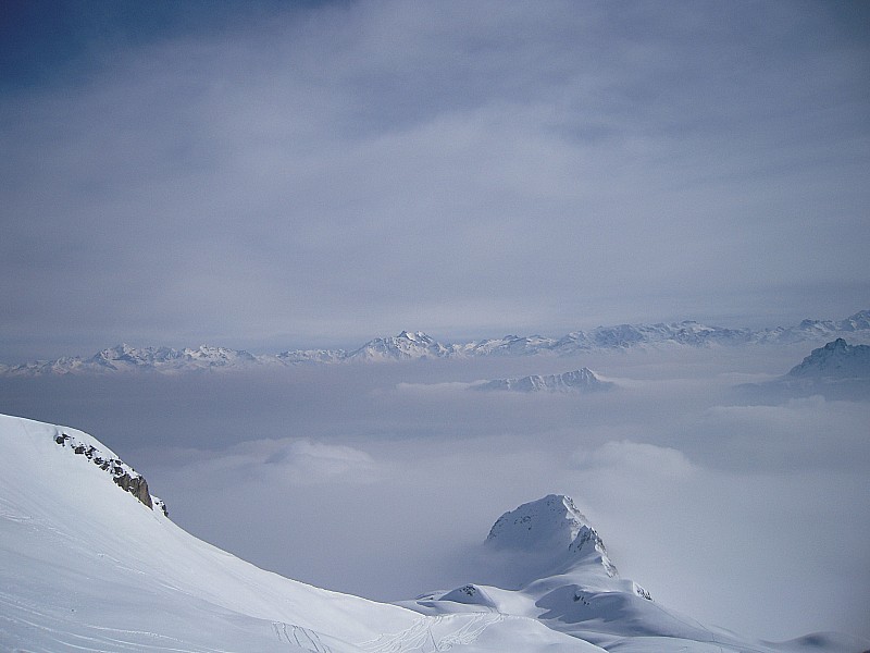 #13 pic du rognolet : au dessus des nuages le soleil!! pic du rognolet : au dessus des nuages le soleil!!