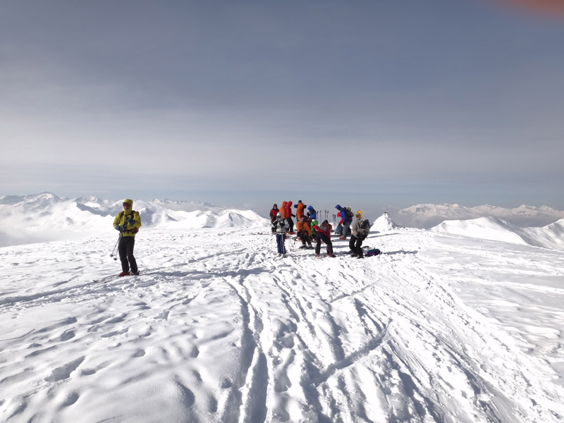 #3 Sommet Mattjisch Horn : Prêt pour une descente par -20°C... dans la poudre ;) Sommet Mattjisch Horn : Prêt pour une descente par -20°C... dans la poudre ;)