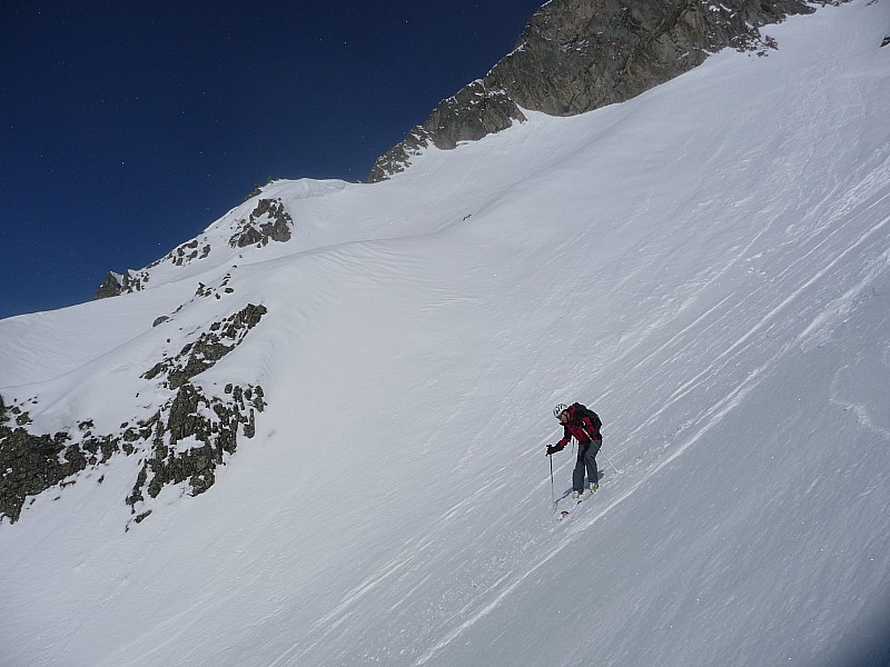 #4 Un peu plus large : et au soleil Un peu plus large : et au soleil