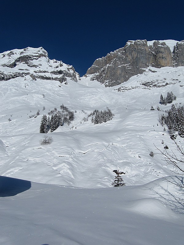 #3 Vue sur le couloir : de montée. Vue sur le couloir : de montée.
