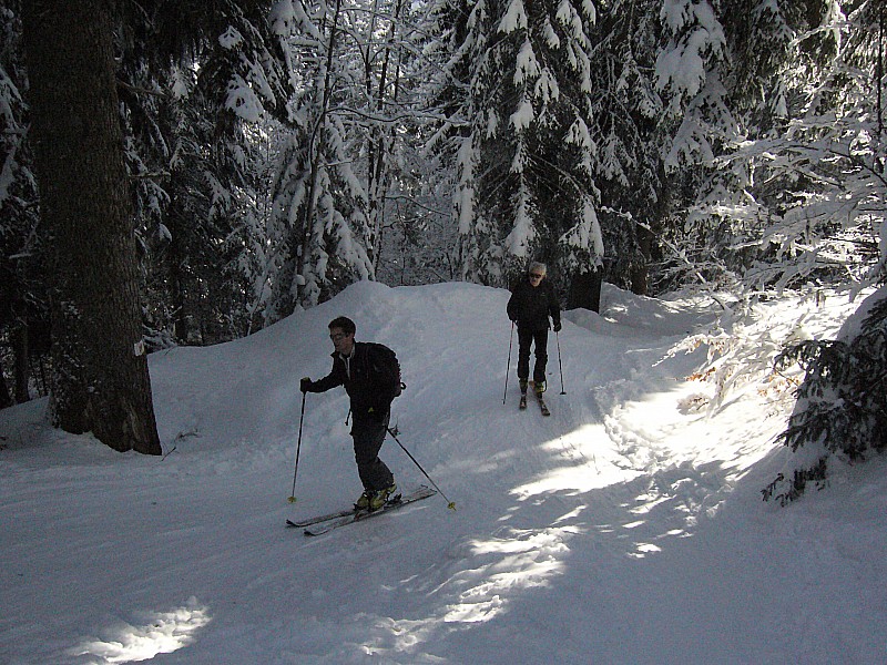 #1 Rochers de la Bade : Montée tranquille dans le bois Rochers de la Bade : Montée tranquille dans le bois