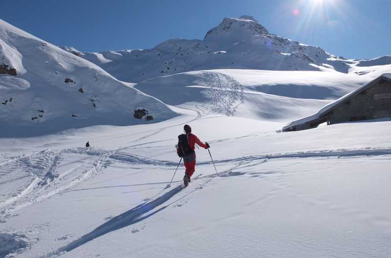 #2 Fin de la piste: : Chalet de la Grande Val, cap à l Fin de la piste: : Chalet de la Grande Val, cap à l'est.