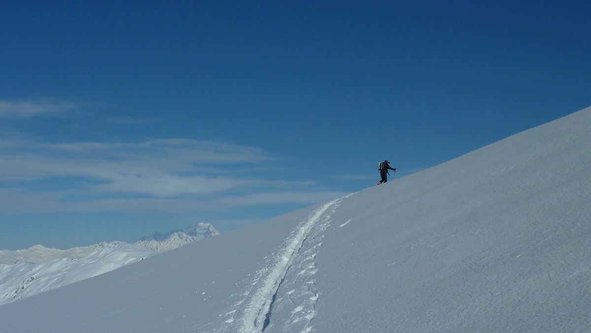 ligne de fuite : le Mont Blanc en toile de fond