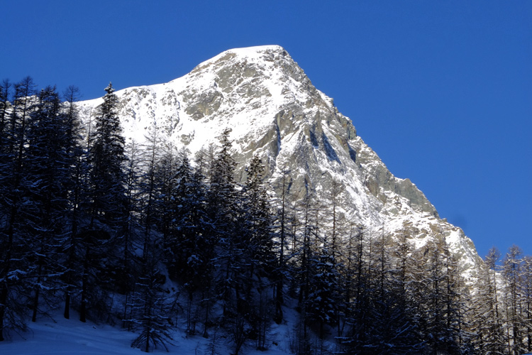 #1 Monte Croce : le sommet vu de Saint Jacques Monte Croce : le sommet vu de Saint Jacques