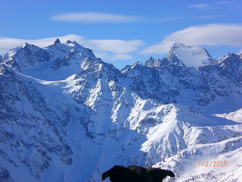 #2 Crêtes du Chardonnet : Pas mal de lenticulaires sur les Ecrins et les Agneaux. Crêtes du Chardonnet : Pas mal de lenticulaires sur les Ecrins et les Agneaux.
