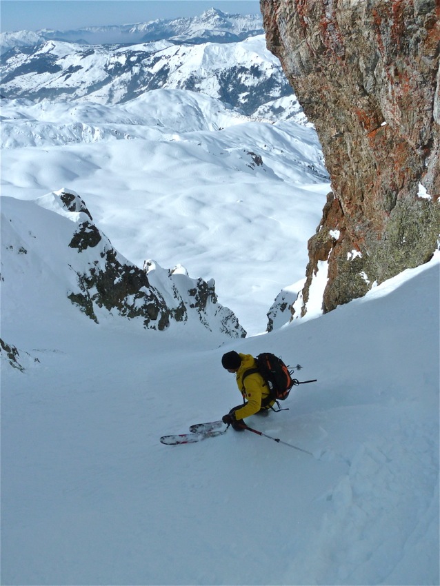 #8 Tête de la Cicle : Dans le couloir W Tête de la Cicle : Dans le couloir W