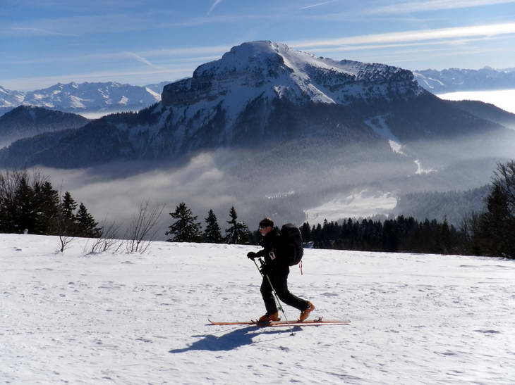 #3 Canaple : Chamechaude omniprésent. Canaple : Chamechaude omniprésent.