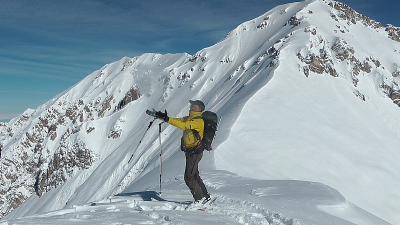 #10 2306m : une neige légère, ... légère même au sommet 2306m : une neige légère, ... légère même au sommet