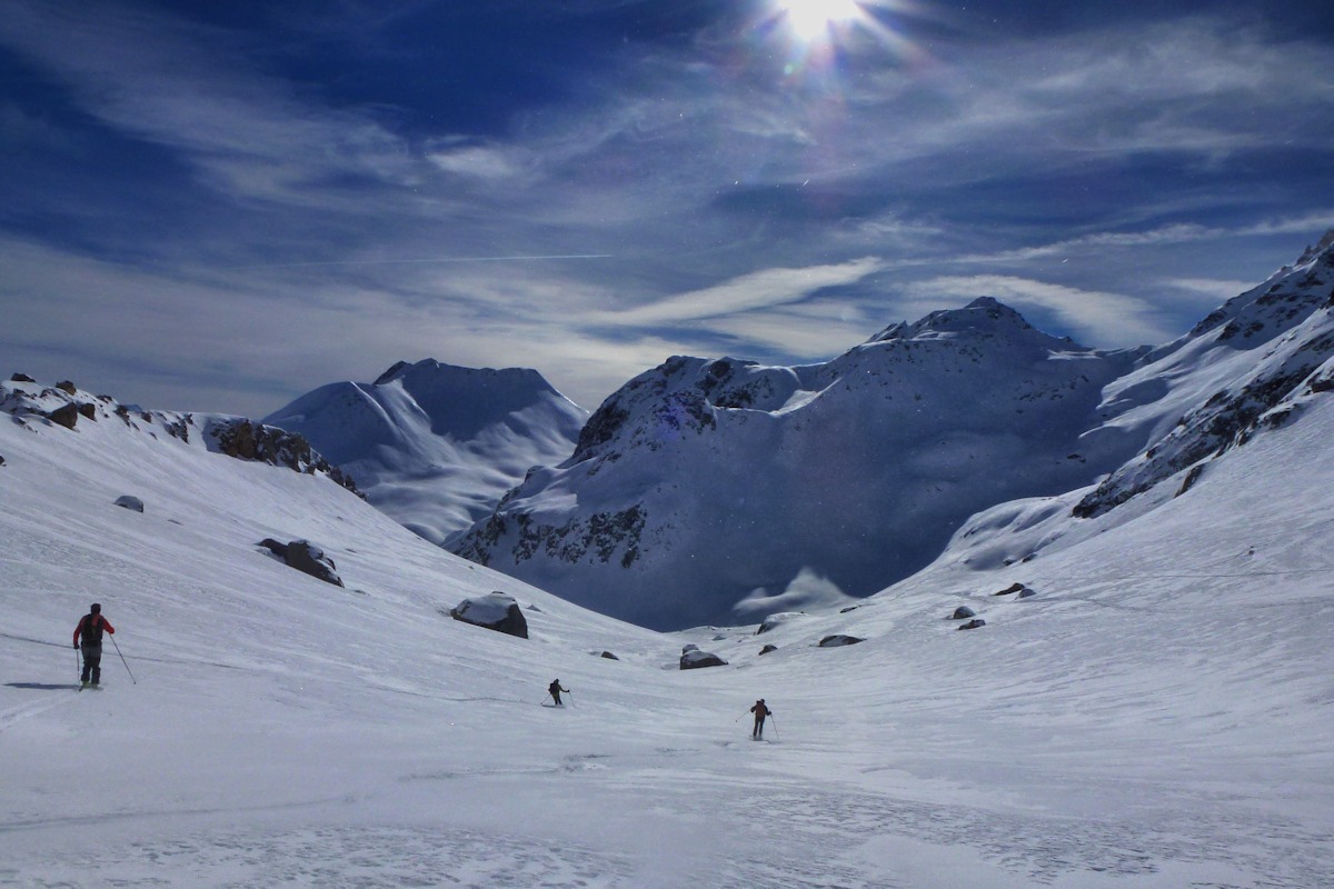 #15 Du bon ski : Dans le fond du vallon. Du bon ski : Dans le fond du vallon.