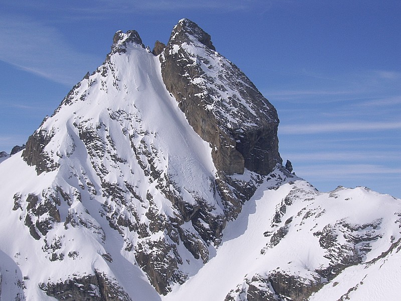 #8 aiguille septentrionale : roche en équilibre .
sinon des idées de raide ? aiguille septentrionale : roche en équilibre .
sinon des idées de raide ?