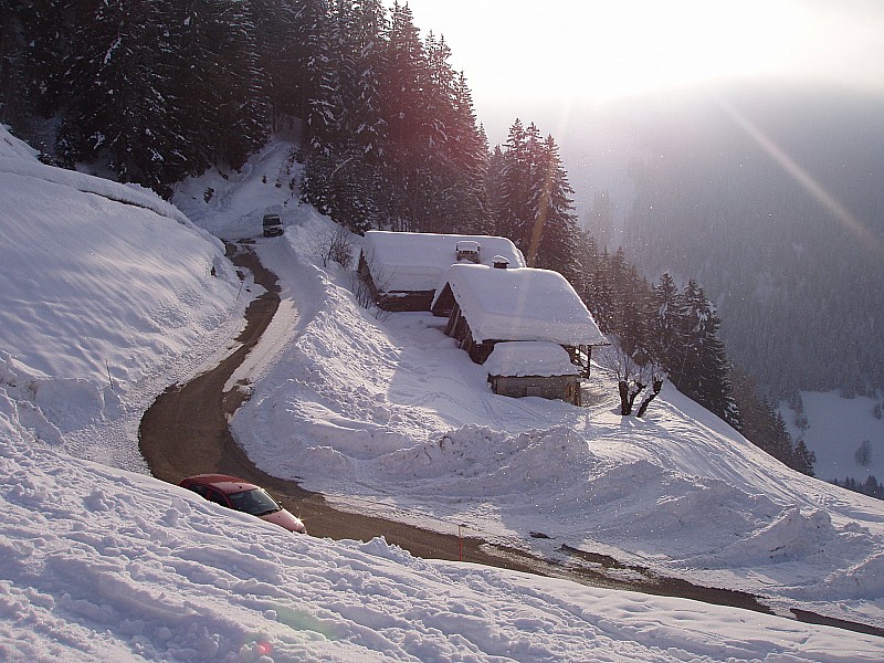 #1 Les Granges : Beaucoup de neige Les Granges : Beaucoup de neige