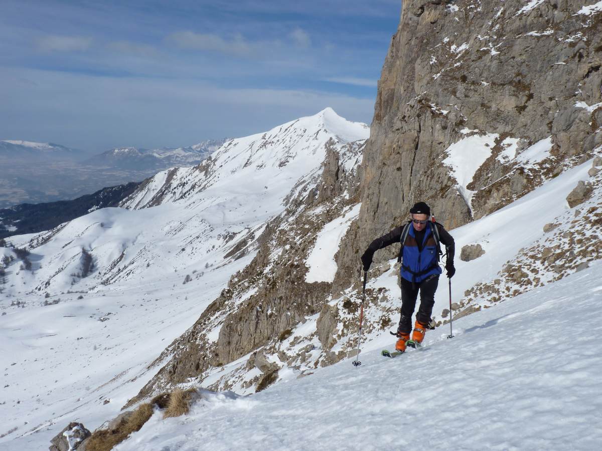 #1 Dans la montée : Ca monte haut en skis Dans la montée : Ca monte haut en skis