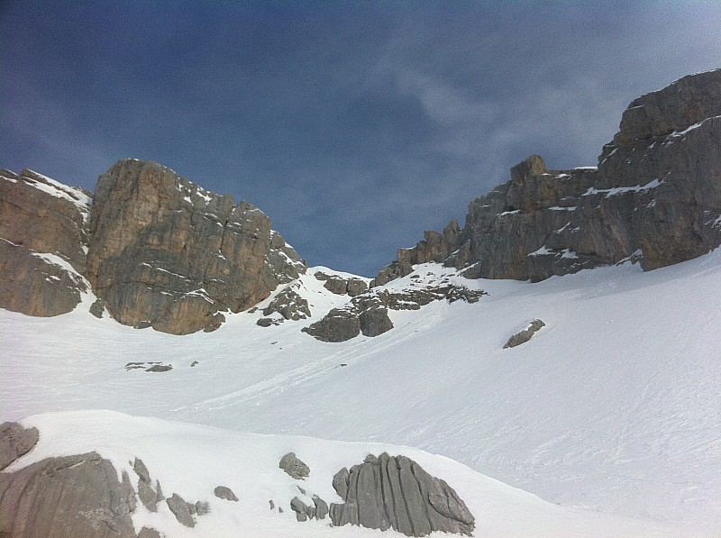 #2 Notre premier objectif du jour : Sous pointe du midi Notre premier objectif du jour : Sous pointe du midi