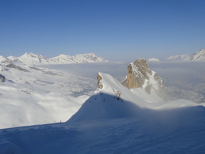 #3 Depuis le col 2019 : Vue vers le nord Depuis le col 2019 : Vue vers le nord