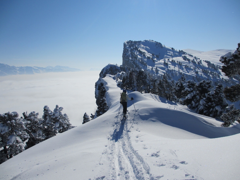 #7 Crête du Rocher Pointu. : En route pour la Cheminée du Paradis. Crête du Rocher Pointu. : En route pour la Cheminée du Paradis.