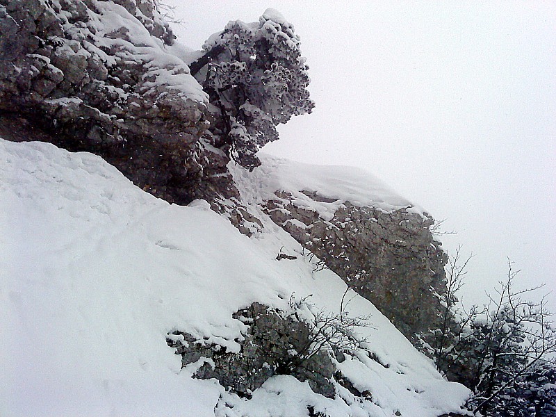 #8 Col du Fret : le passage clé au bas du couloir Col du Fret : le passage clé au bas du couloir