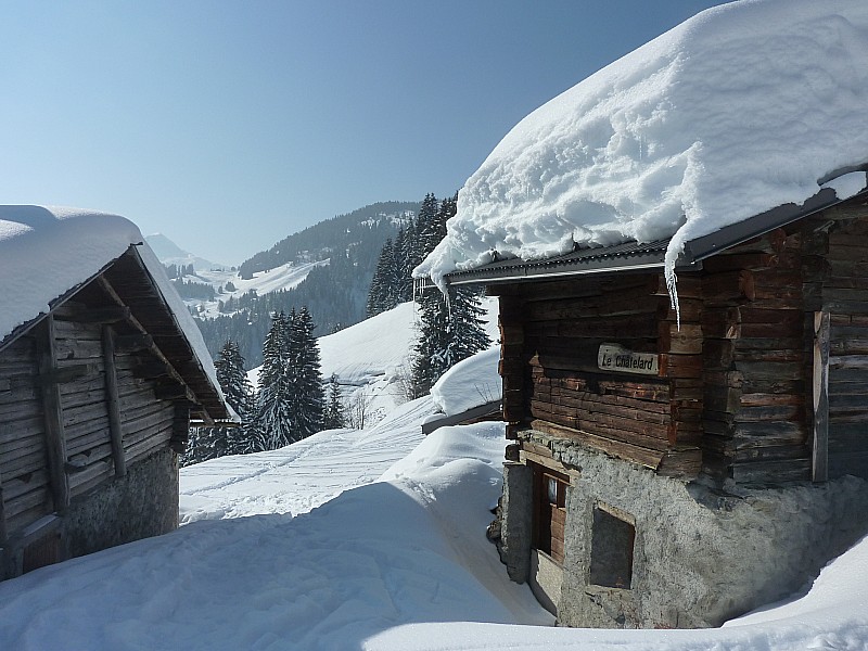 #4 chalets du bas : Hauteurs de neige... chalets du bas : Hauteurs de neige...
