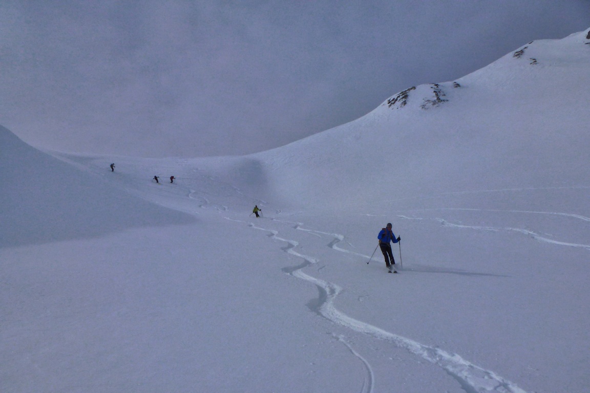 Descente versant Est : ça commence plutôt bien.