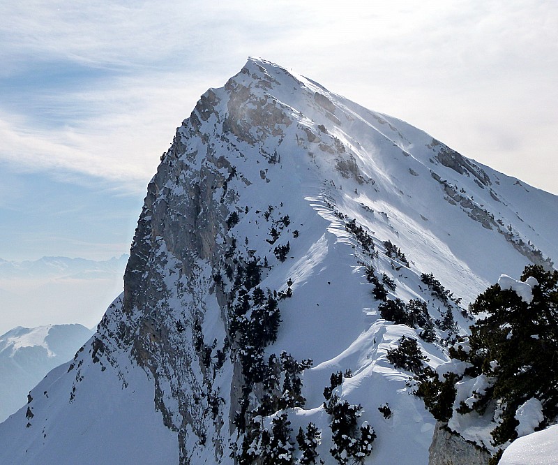 #5 Panorama en sortie de couloir : Arête nord du Colombier des Aillons Panorama en sortie de couloir : Arête nord du Colombier des Aillons