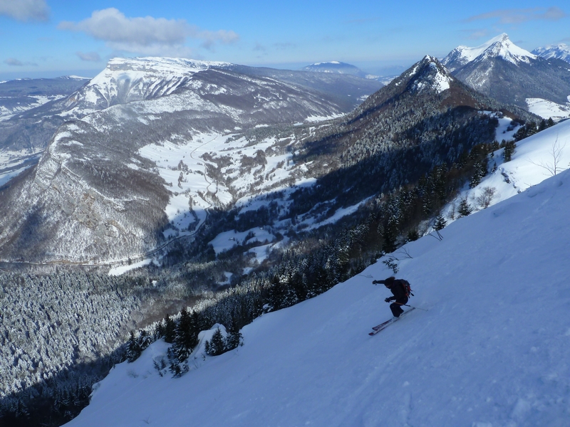 #4 Pointe de la Galoppaz : Combe supérieure du Gd Raya. Pointe de la Galoppaz : Combe supérieure du Gd Raya.