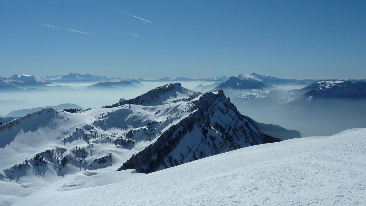 #30 Vers le sud : on voit jusqu Vers le sud : on voit jusqu'au Pic de Bure