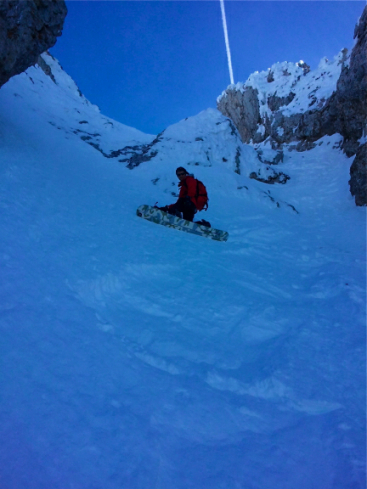#3 Etale Sud, couloir W : Le ressaut du haut est passé ! Etale Sud, couloir W : Le ressaut du haut est passé !