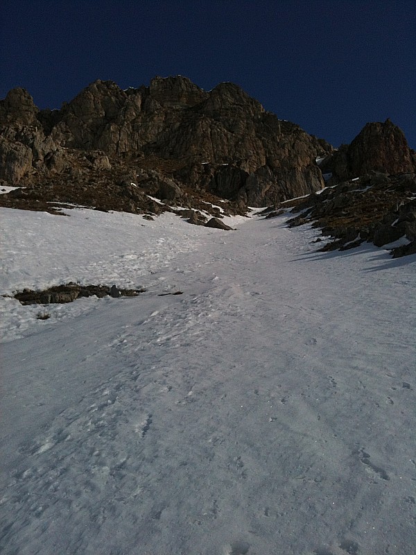 #2 couloir : ca promet pour la descente couloir : ca promet pour la descente