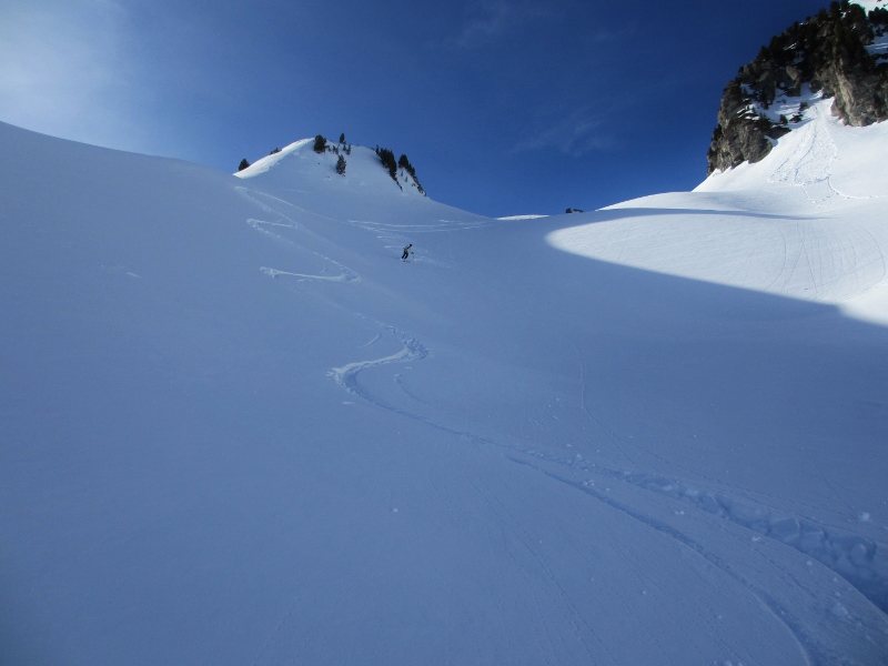#6 Descente : Traces dans la poudre Descente : Traces dans la poudre