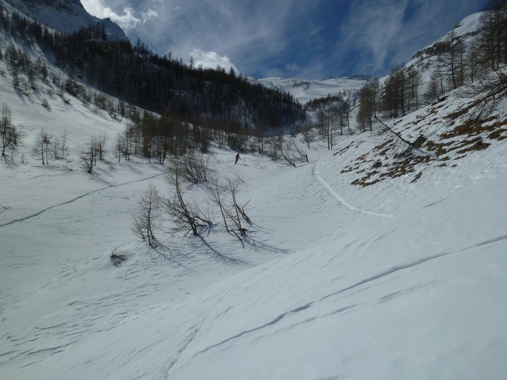 #8 bas du vallon de l bas du vallon de l'Infernet : vers le point 1871, encore bien enneigé