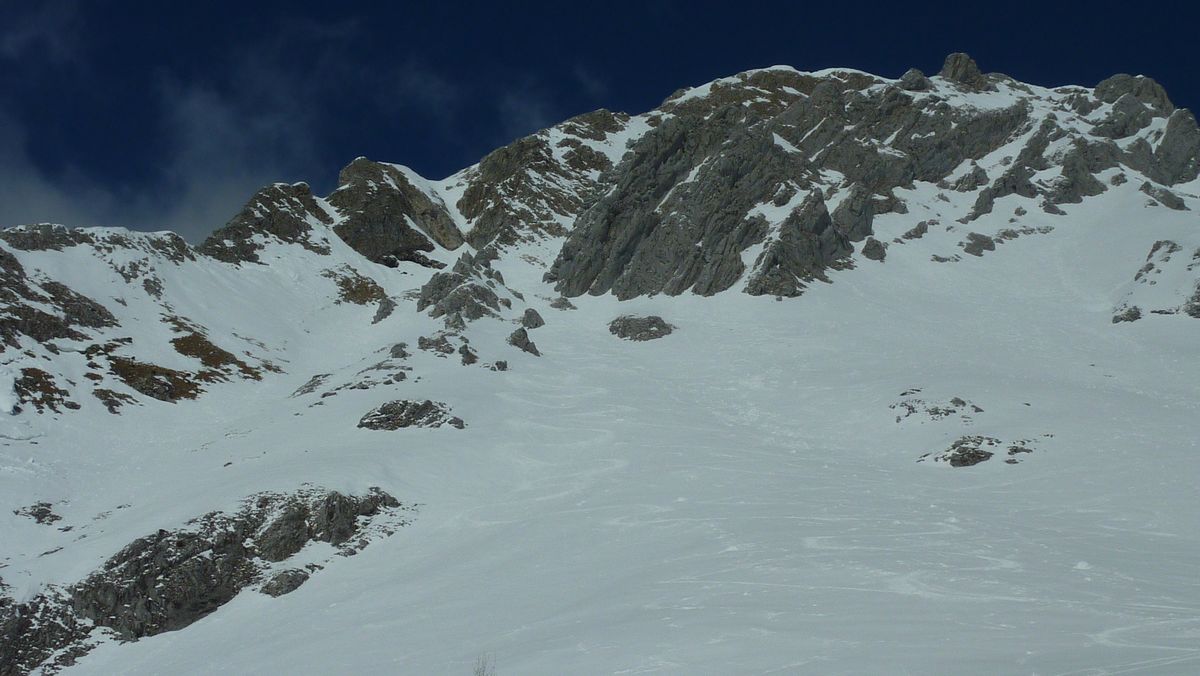 #13 Traces du jour : tres bonne portion sous le couloir Traces du jour : tres bonne portion sous le couloir