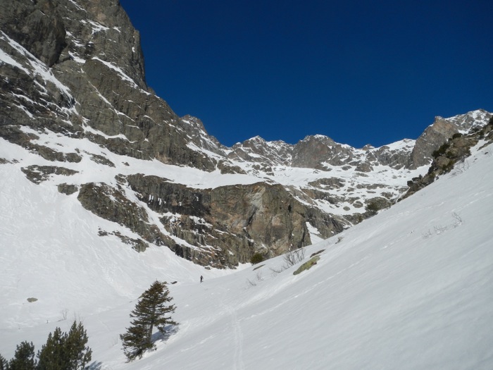 #2 Ferrand : Haute pisse en vue Ferrand : Haute pisse en vue