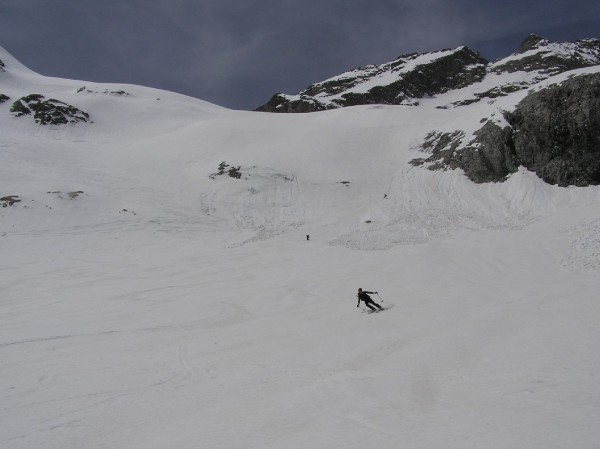#4 Rob en action : Rob en grandes courbes "moquette" sous le Glacier du Says Rob en action : Rob en grandes courbes "moquette" sous le Glacier du Says