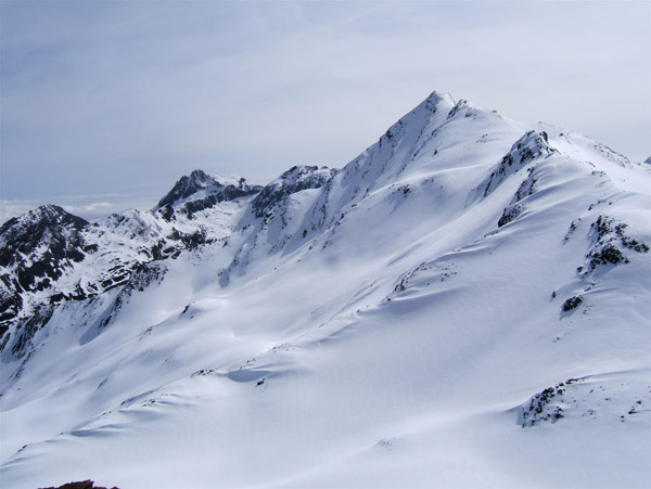 #1 Brusalana : Cime de l Brusalana : Cime de l'Asti ou Mt Aiguiette 3287m plus haut sommet du secteur.