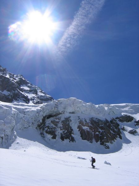 #5 Sous la barre de Séracs : On se sent tout petit et fragile... Sous la barre de Séracs : On se sent tout petit et fragile...