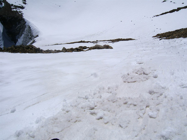 #2 Tête de Sanguinière : col du "Petit Valoar" vue de la pente sommitale E. Tête de Sanguinière : col du "Petit Valoar" vue de la pente sommitale E.
