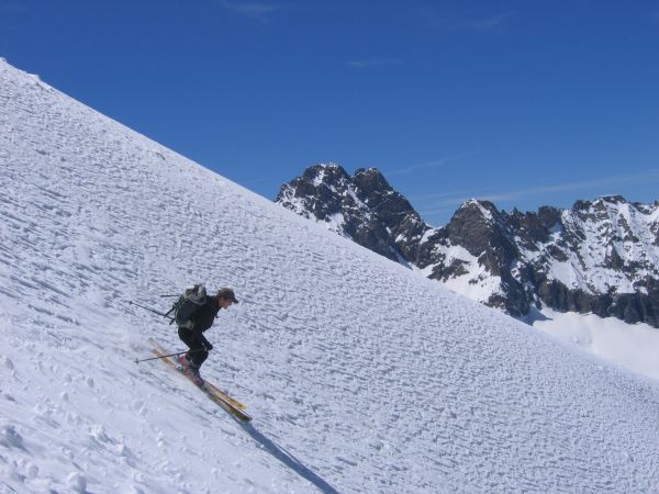 #6 Novice ?!? : Pour un gars qui a appris à skier à 25 ans !!! Pas trop mal... Novice ?!? : Pour un gars qui a appris à skier à 25 ans !!! Pas trop mal...