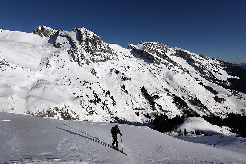 #2 montée tete aufferand 1850 m : montée vers 1850 m montée tete aufferand 1850 m : montée vers 1850 m