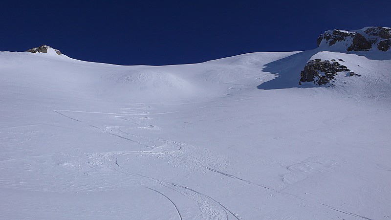 #2 Pic Gaziès : La face ouest avec un peu de neige de la dernière chute. Pic Gaziès : La face ouest avec un peu de neige de la dernière chute.