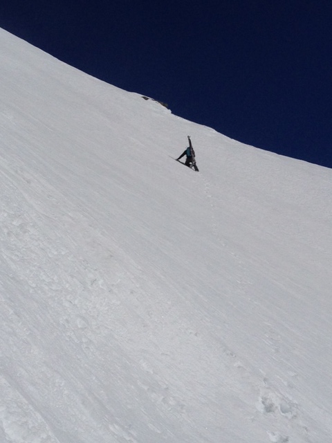 #6 solitude : y solitude : y'a quelqu'un