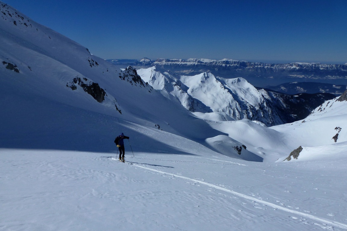 #17 Combe du Pas de la Fenêtre : Nous retrouvons notre trace de la veille. Combe du Pas de la Fenêtre : Nous retrouvons notre trace de la veille.