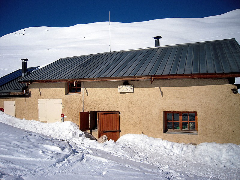 #5 mont coin : refuge de la coire mont coin : refuge de la coire