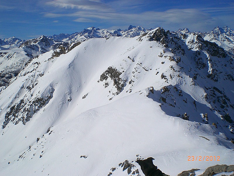 #1 Rocher de Barrabas : Sommet du Guiau en premier plan, pas mal de monde dessus, ce jour. Rocher de Barrabas : Sommet du Guiau en premier plan, pas mal de monde dessus, ce jour.