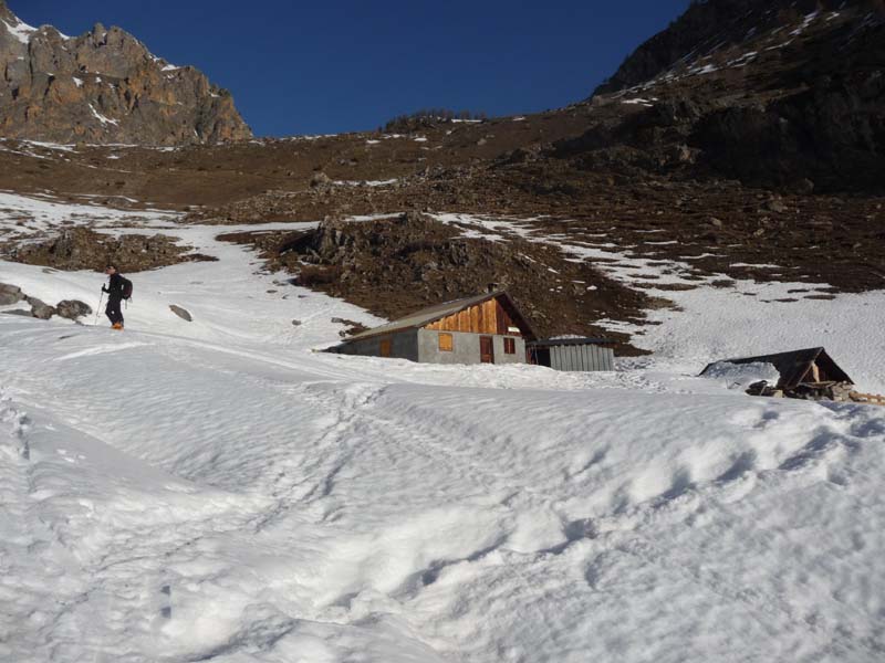 #1 Cabane de Tramouillon : Etat de l Cabane de Tramouillon : Etat de l'enneigement au dessus de la cabane de Tramouillon.......