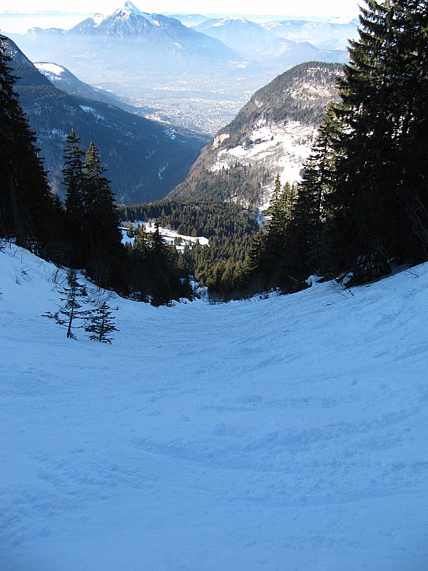 #4 Couloir : un peu trafolé, mais avec un neige correcte. Couloir : un peu trafolé, mais avec un neige correcte.
