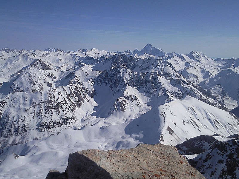 #9 le Viso : du sommet, vers le Viso le Viso : du sommet, vers le Viso