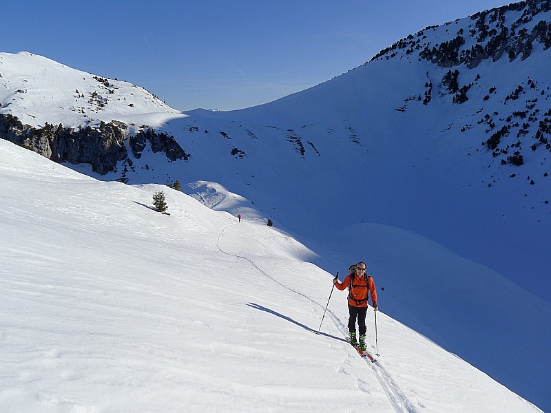 #1 Vers le col du colombier : .. dent de Rossanaz en arrière plan Vers le col du colombier : .. dent de Rossanaz en arrière plan