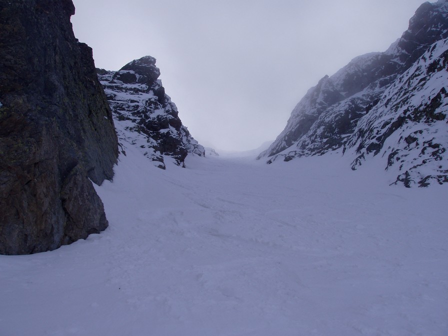 #8 Couloir à Zub : Ça commence à bien se couvrir... Couloir à Zub : Ça commence à bien se couvrir...