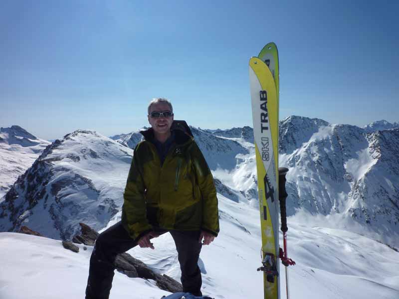 #8 vue d vue d'ensemble : Didier au sommet.