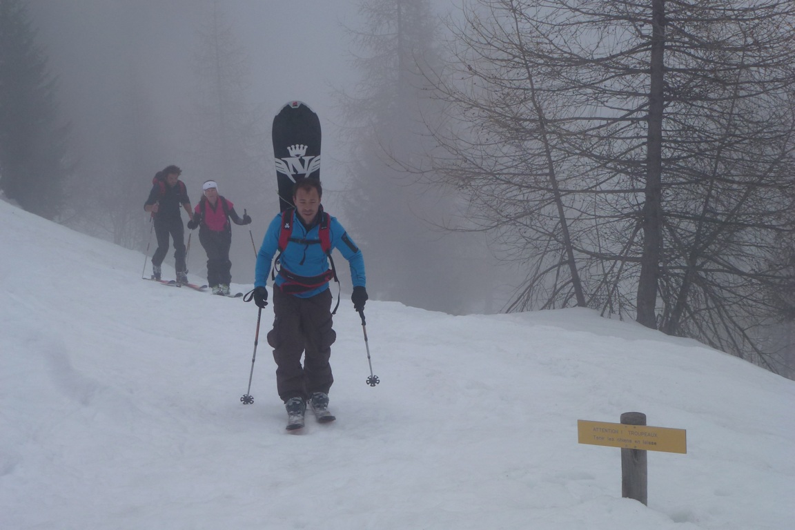 #12 Sur le bon chemin : Après quelques errances, nous trouvons enfin le bon itinéraire. Sur le bon chemin : Après quelques errances, nous trouvons enfin le bon itinéraire.