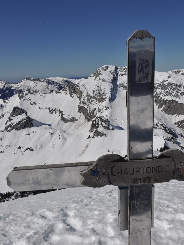 #23 Chaurionde : Perspective sommet contre sommet Chaurionde : Perspective sommet contre sommet